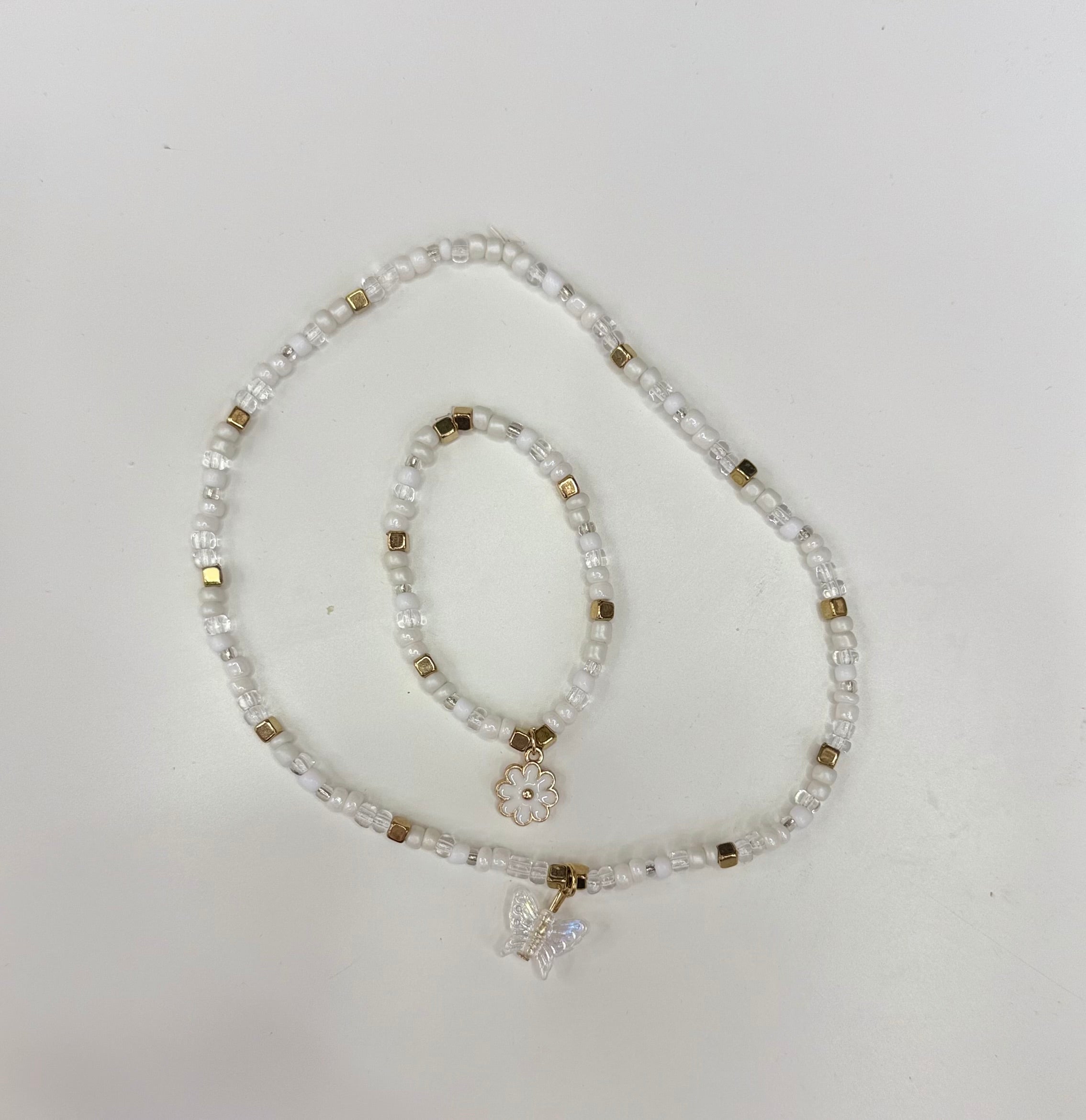 White and gold flower butterfly necklace and bracelet set