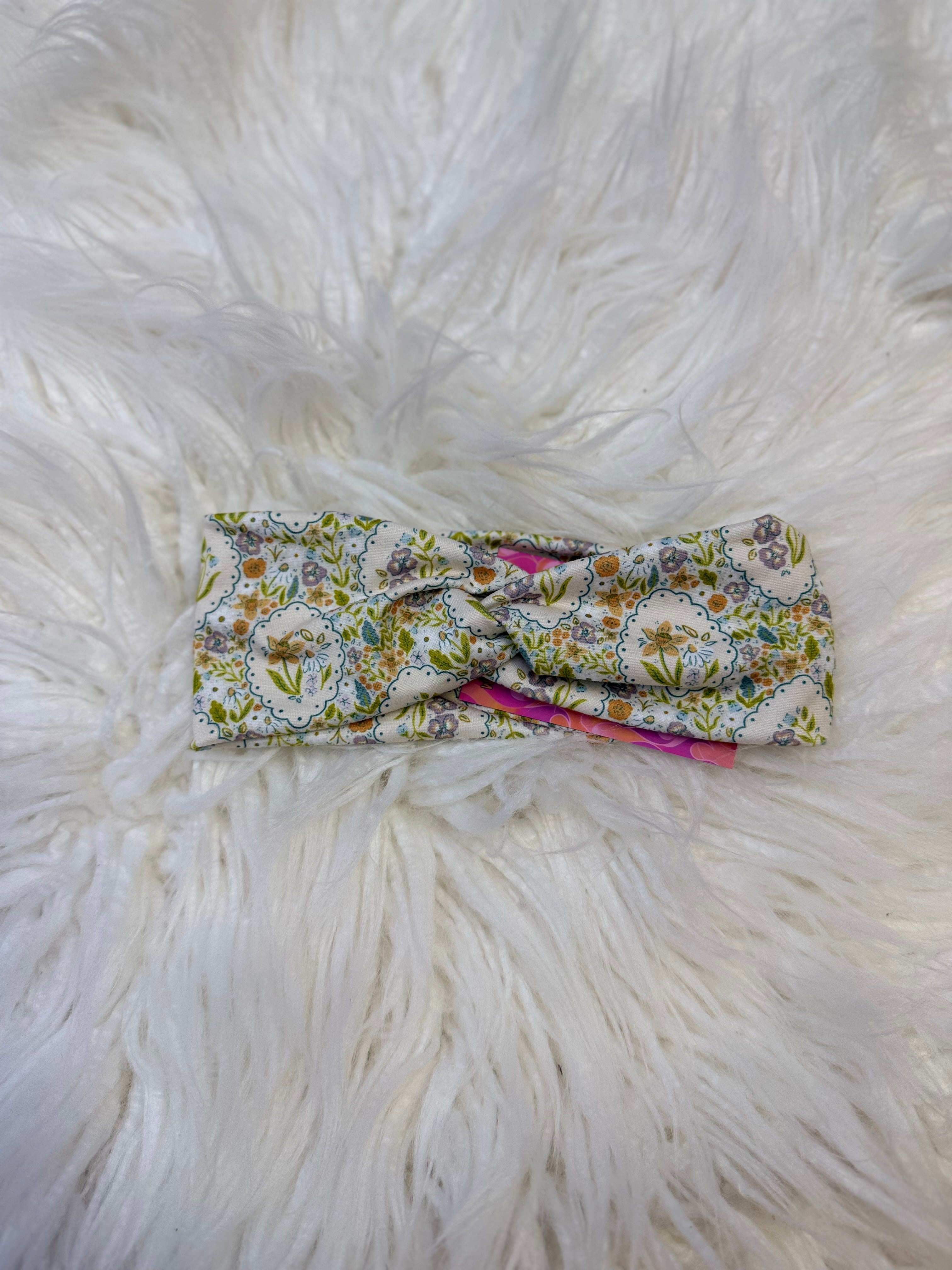 Vintage floral OS headband
