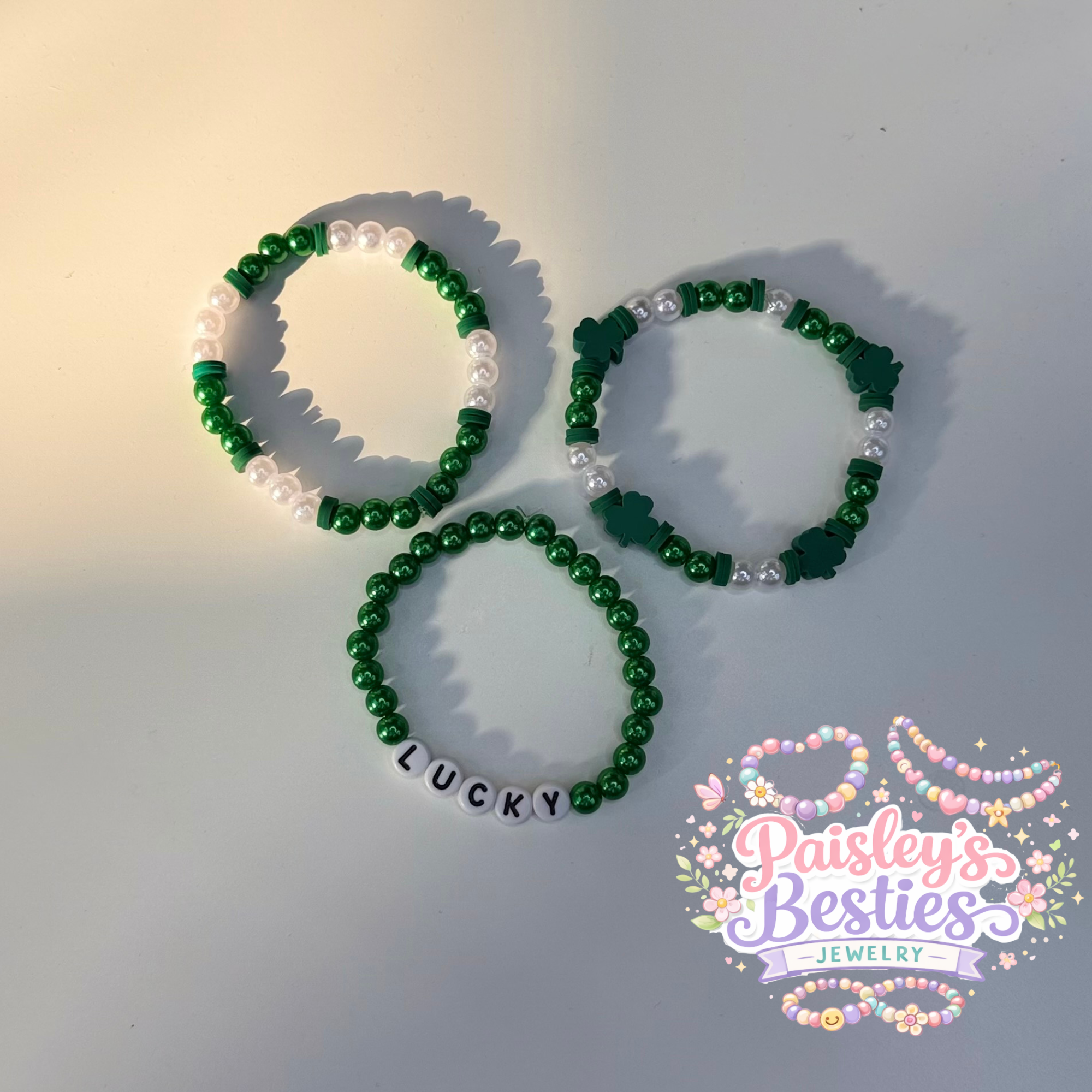 Lucky bracelet stack dark green (3)